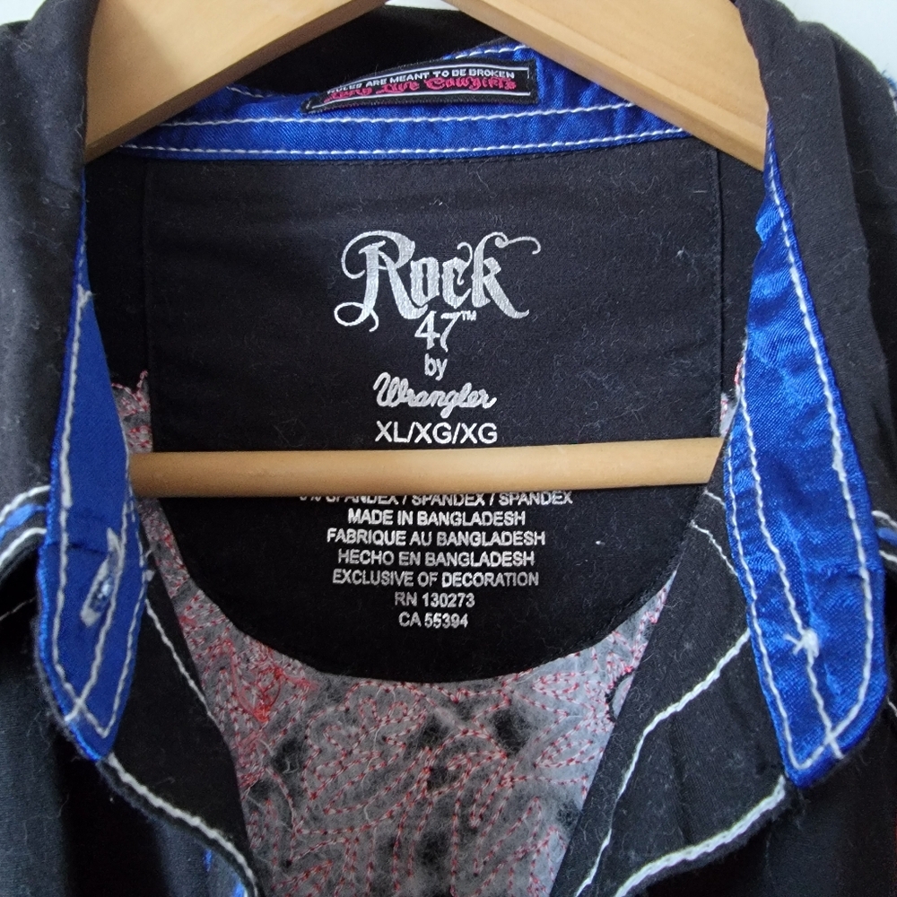 Rock 47 by Wrangler Women's Embroidered Western Shirt - Picture 4 of 4